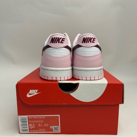 Nike Dunk Low GS “Pink Foam/Valentine’s Day” 2023 - Picture 4 of 4